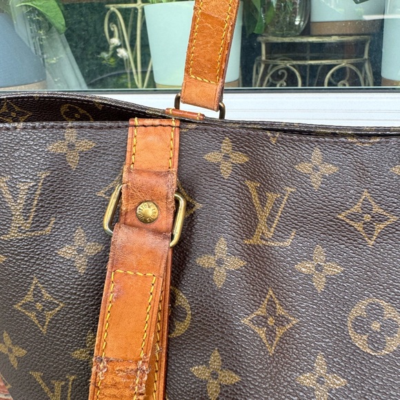 Louis Vuitton Sac Shopping Tote - Picture 8 of 16